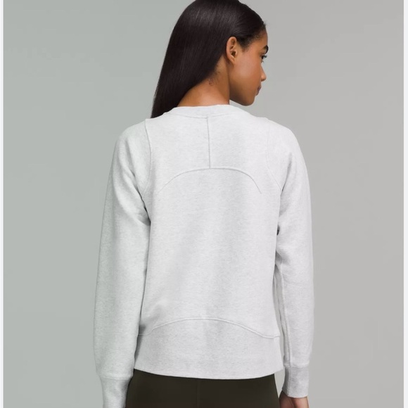 Lululemon loungeful crew neck sweatshirt - Picture 2 of 7